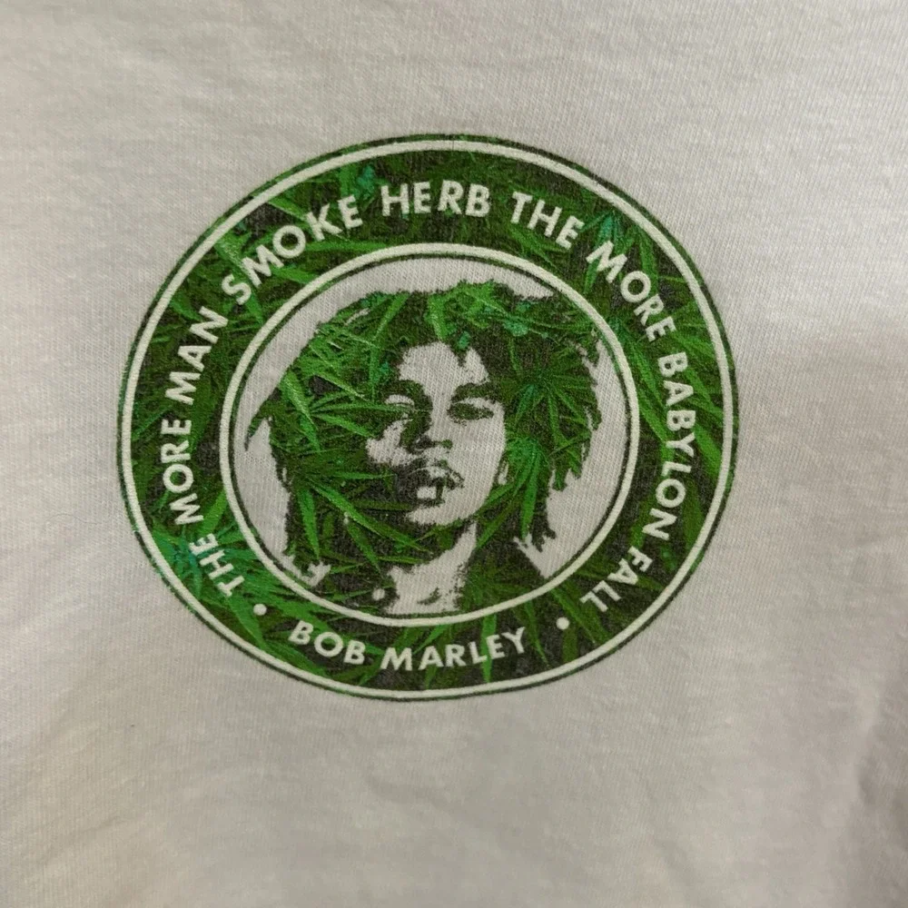 Bob Marley Shirt Mens 2XL White Crewneck 2002 Zion Rootswear Rock Reggae‎ I